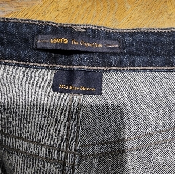 Levi's‎ Mid Rise Skinny Jeans Size 16 S/C - Picture 3 of 11
